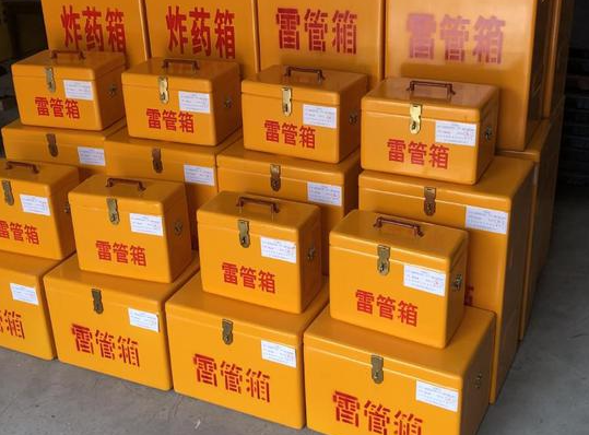 靖远玻璃钢雷管箱的使用寿命一般是多少？