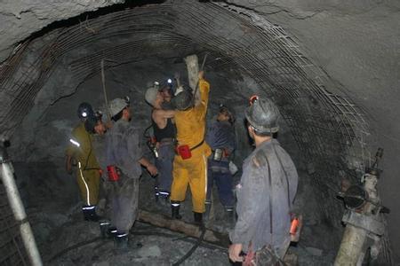 靖远工程爆破中的危险因素分析以及应对工程爆破危险的措施